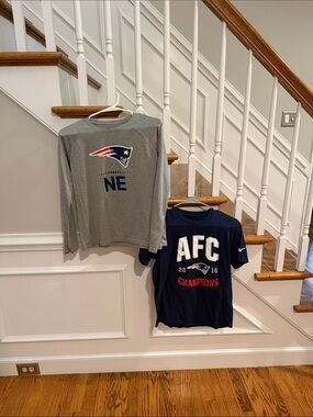 Under Armour Boys Gray New England Patriots Long Sleeve T and Nike  AFC Navy Tee